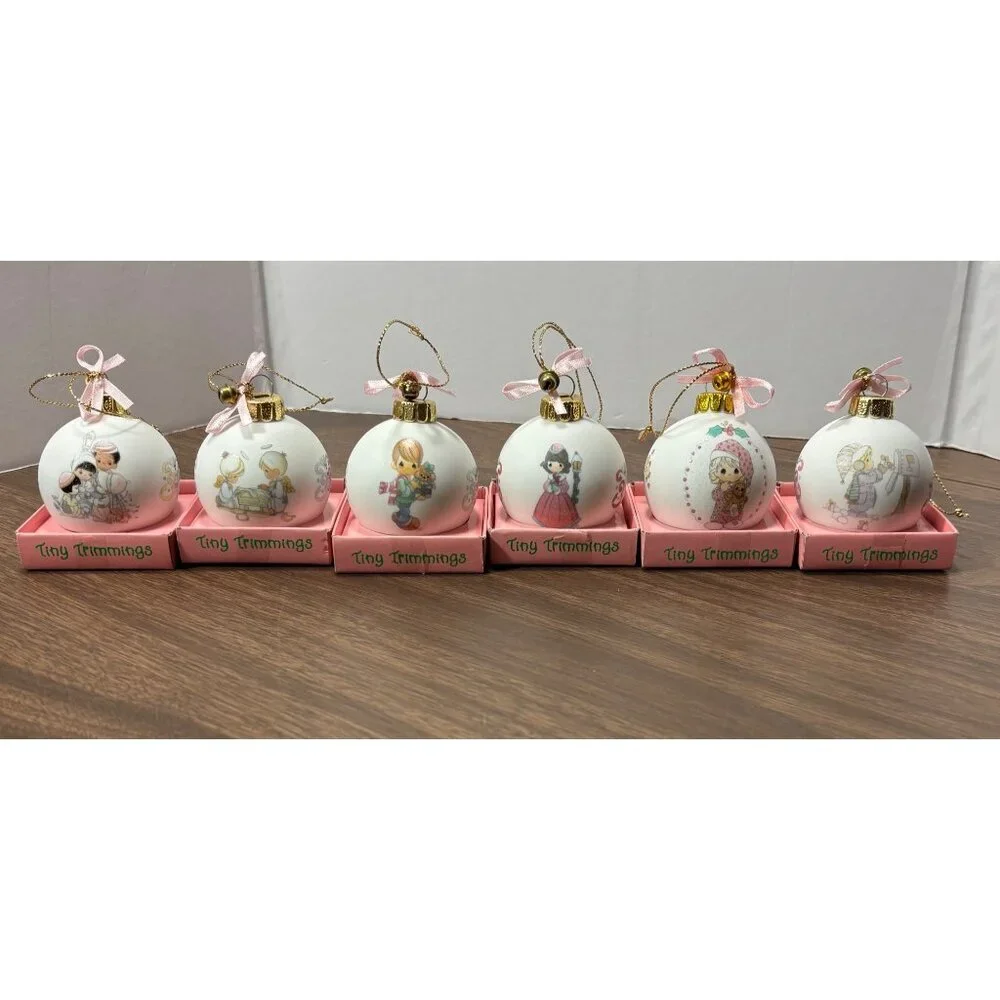Precious Moments Tiny Trimmings Christmas Ornaments Set Of 6 VTG 1990s Porcelain - Picture 2 of 14